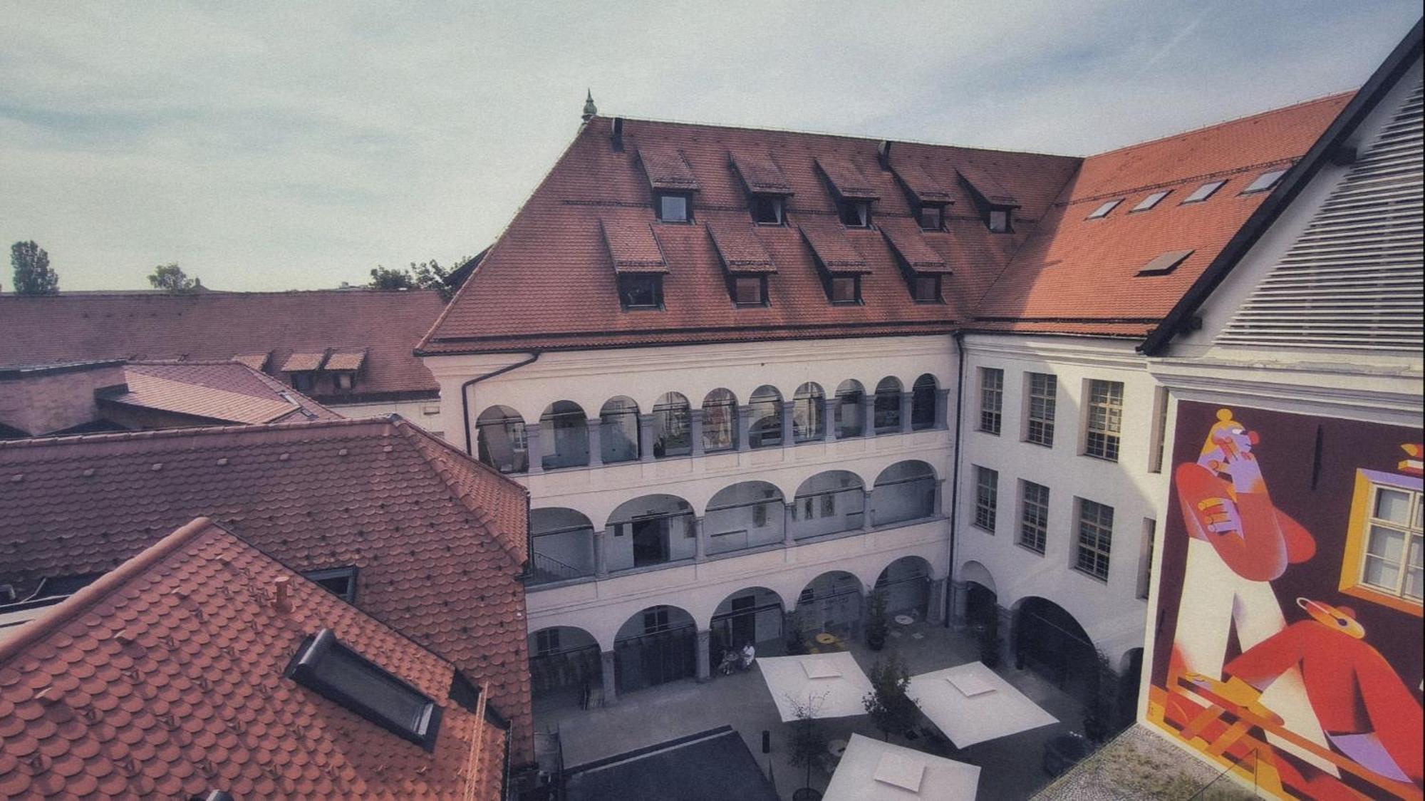 Penthouse View In Town Liubliana Exterior foto
